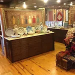 Bella Hotel 2*