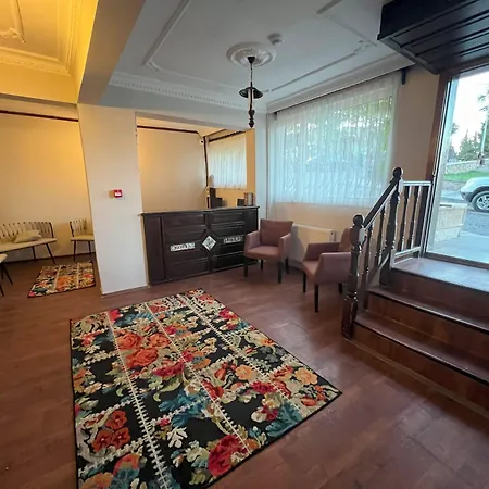 Bella Hotel 2*