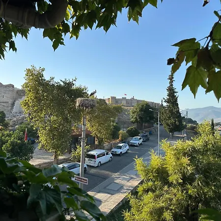 Bella Hotel 2*