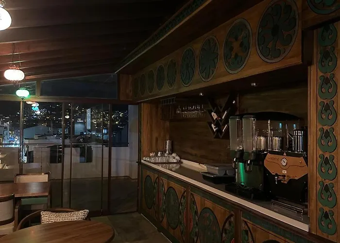 Bella Hotel 2*