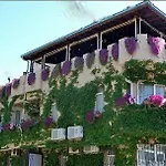 Hotel Bella